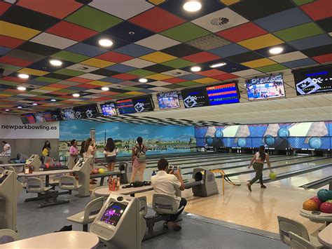 bolera pedralbes|Jugar a Bolos en Barcelona 